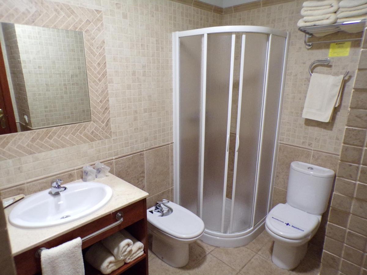 Hostal Serruchi Теруел Екстериор снимка