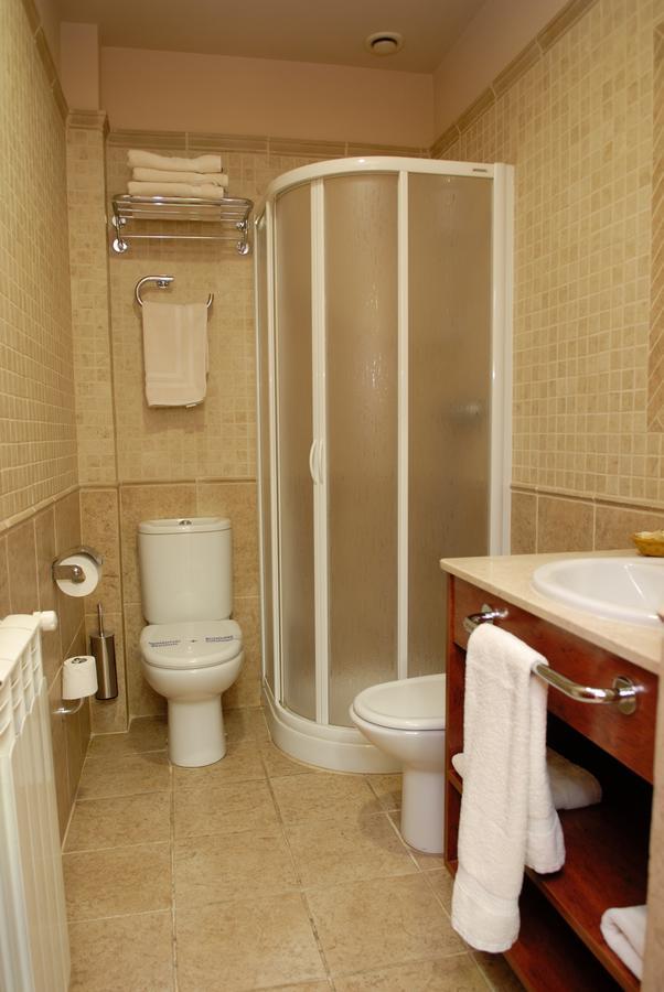Hostal Serruchi Теруел Екстериор снимка